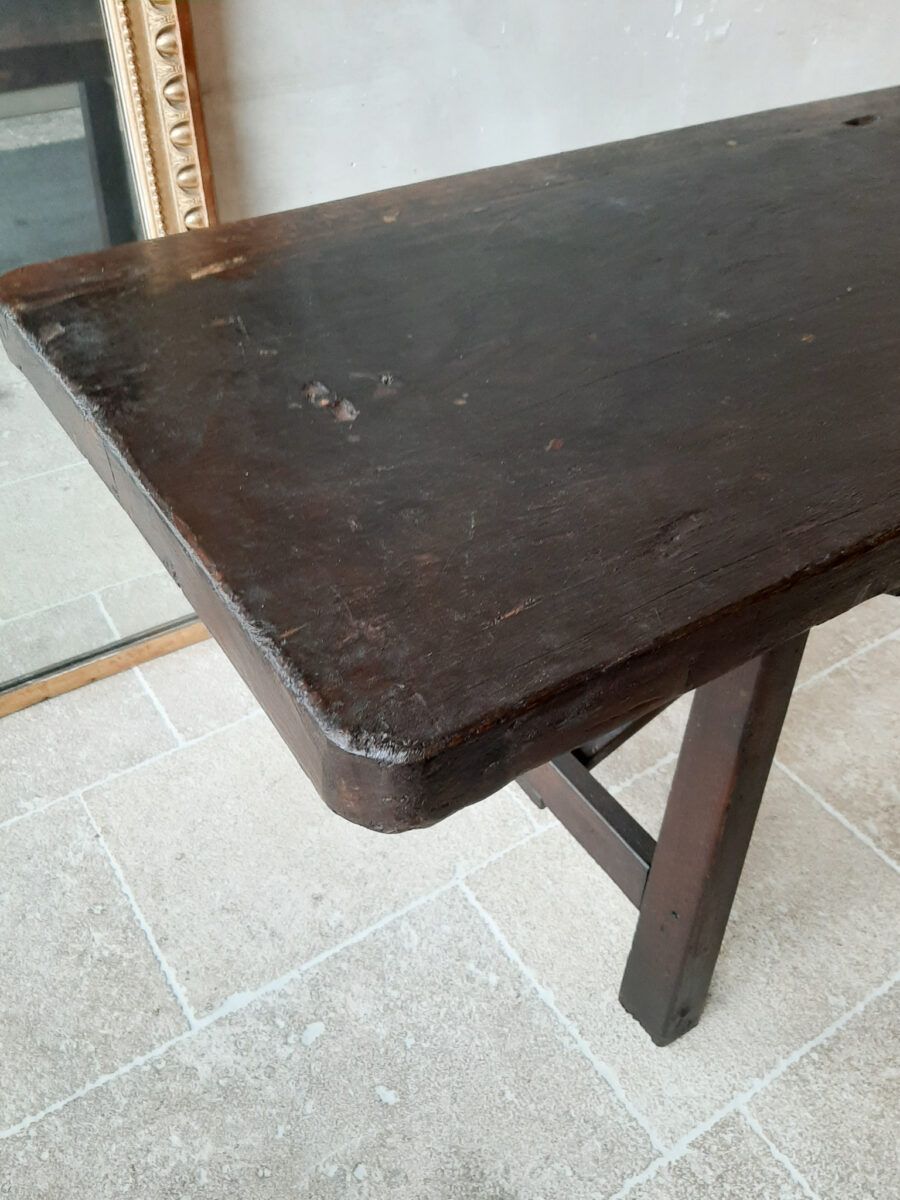 verwijzen lastig scheren Extra lange smalle antieke donkere eiken tafel - Piet Jonker