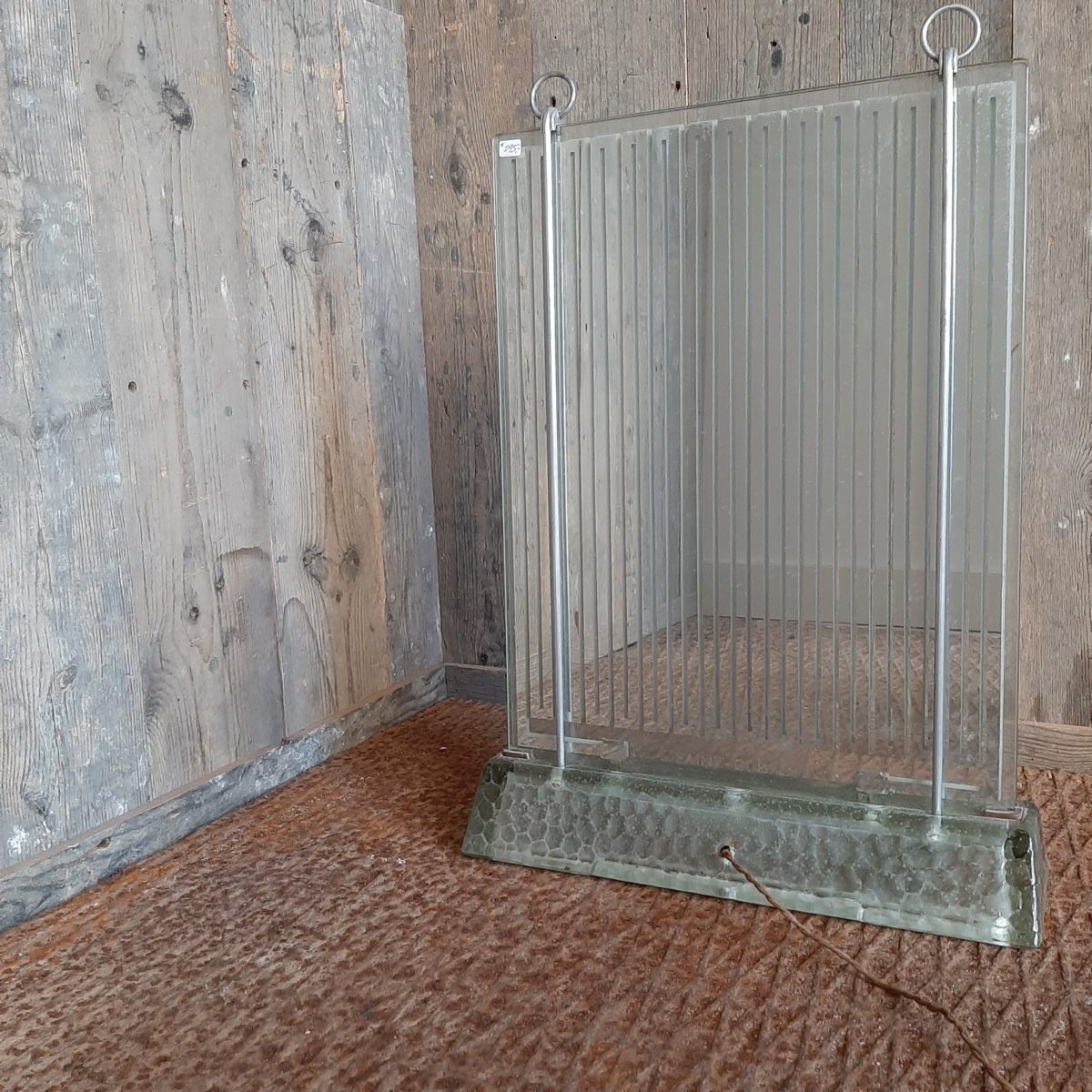 Janice Koor Manieren Glazen radiator Art Deco ontworpen door Rene Coulon voor Saint Gobain -  Piet Jonker