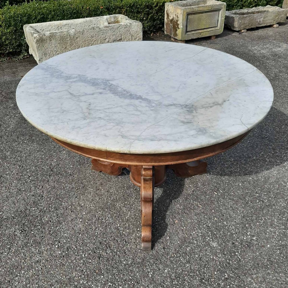 Ronde tafel van antiek marmeren blad - Piet Jonker
