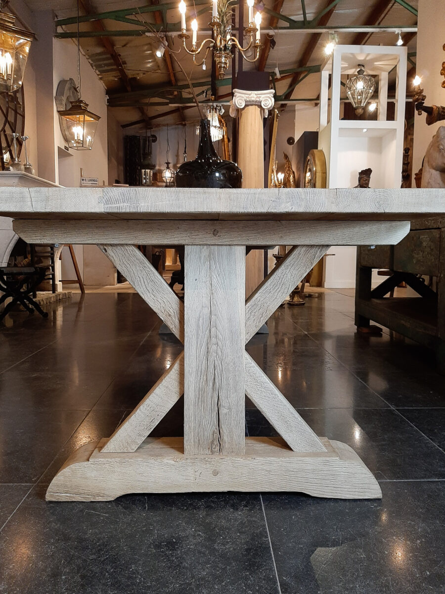 mode baseren Zelfrespect 3 meter lange kloostertafel gemaakt van oud eikenhout - Piet Jonker